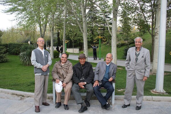 خبر مهم معاون درمان وزارت بهداشت برای بازنشستگان خبر مهم معاون درمان وزارت بهداشت برای بازنشستگان