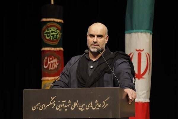 توکلیزاده: خون رهبر شهید، نقابها را از چهره دشمن برداشت توکلیزاده: خون رهبر شهید، نقابها را از چهره دشمن برداشت