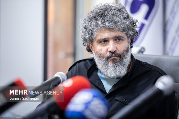 برمهانی: نارضایتی اقتصادی افزایش یابد از مخاطبان تلویزیون کاسته می‌شود