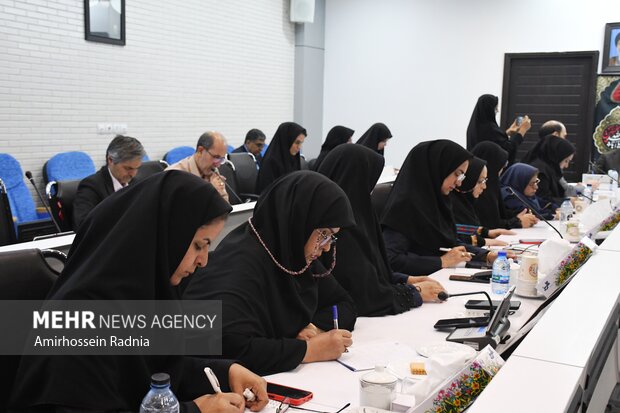 نشست خبری استاندار خراسان جنوبی در بیرجند