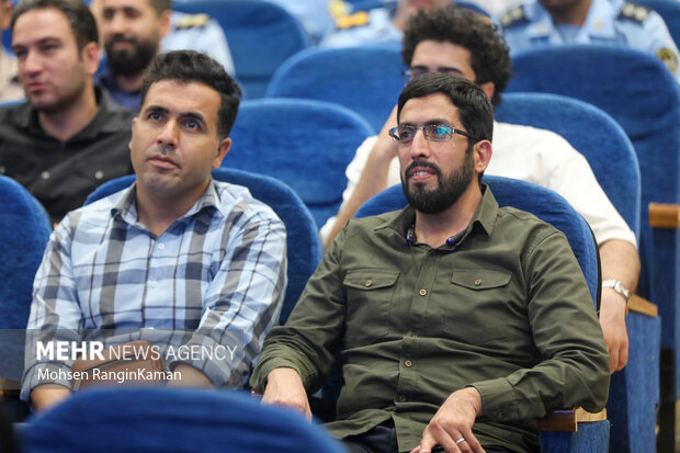 مراسم تجلیل از خبرنگاران در سازمان عقیدتی سیاسی ارتش