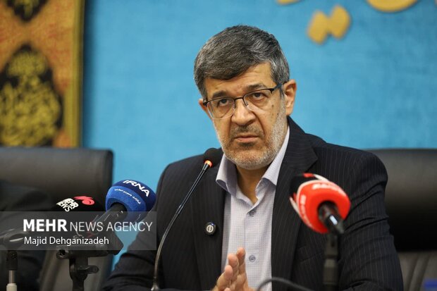 طرد ۱۷ هزار تبعه خارجی از یزد / بهرهبرداری از ۶۹ مدرسه تا مهرماه