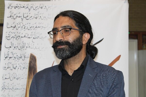 روایت نخستین قرآن کتابت شده در بام ایران؛ این مشق از جنس نور است