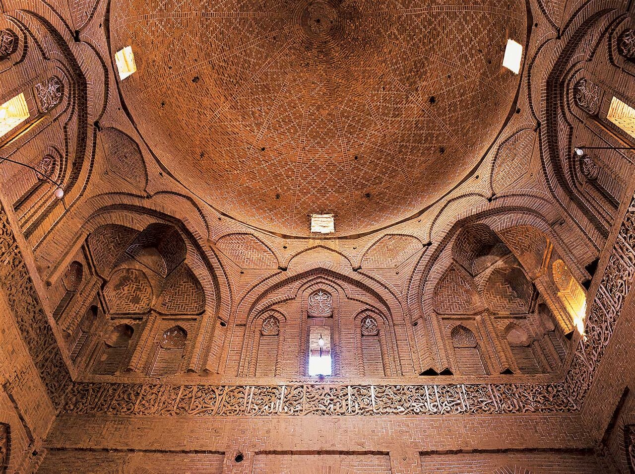 مسجد جامع اردستان؛ شاهکار معماری ایرانی در قلب کویر