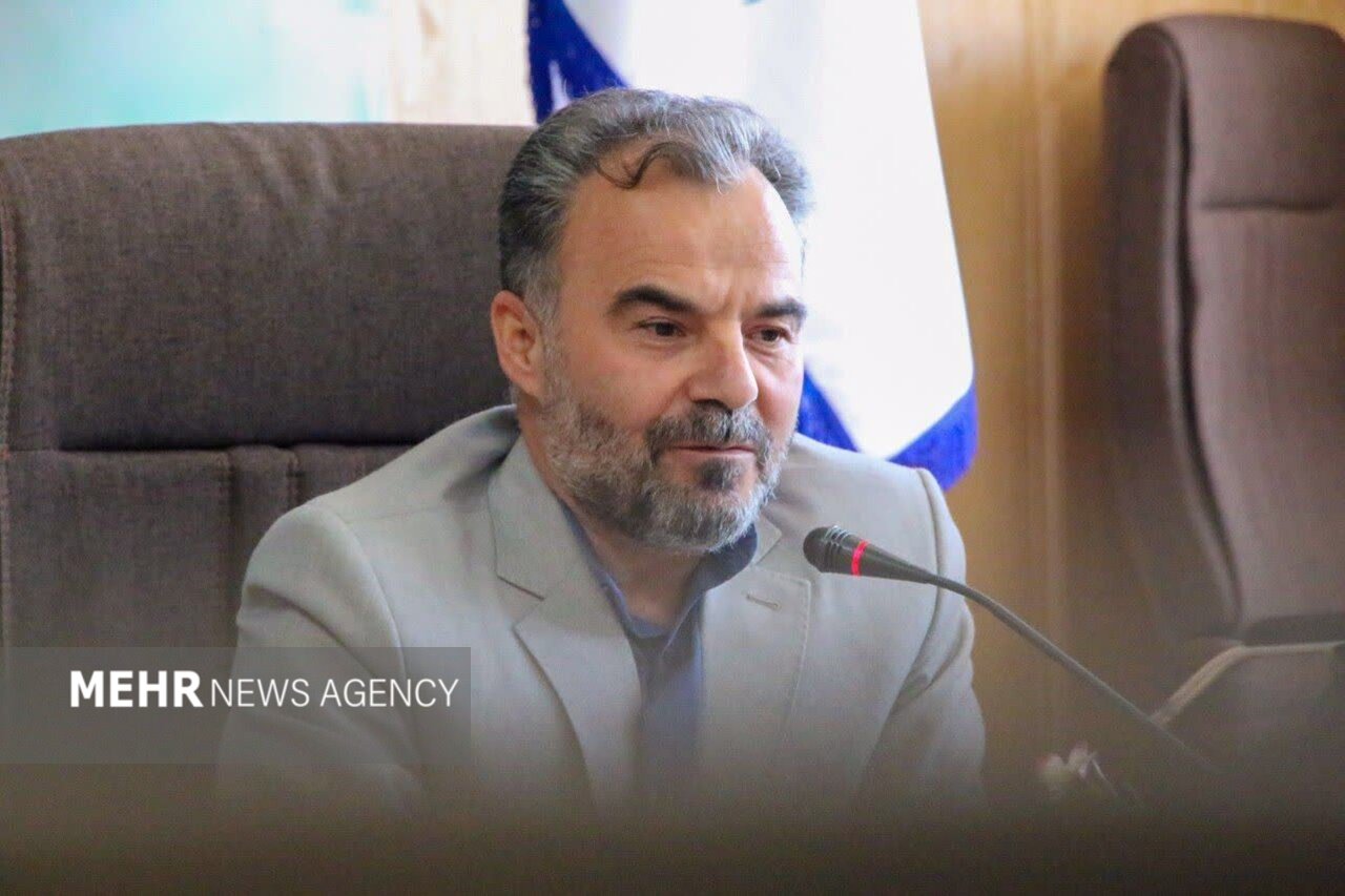 نماز،مدارس،اجلاسيه،اقامه،درصد،عترت،باقري،الگوهاي،قرآن،فضاي،پ ...