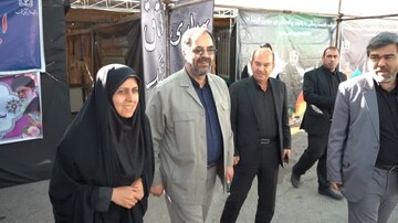 بازدید میدانی مسئولان از موکب‌های پذیرایی و اسکان زائران در محور مشهد