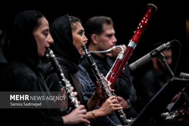اجرای کنسرت نامیرا