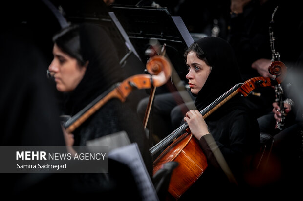 اجرای کنسرت نامیرا