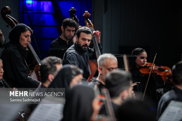 اجرای کنسرت نامیرا