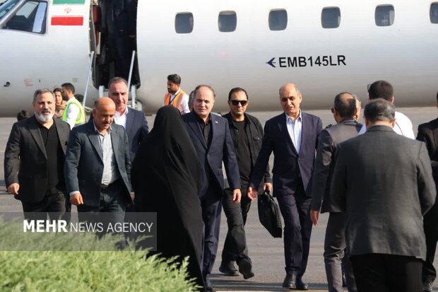 وزیر جهاد کشاورزی وارد گیلان شد