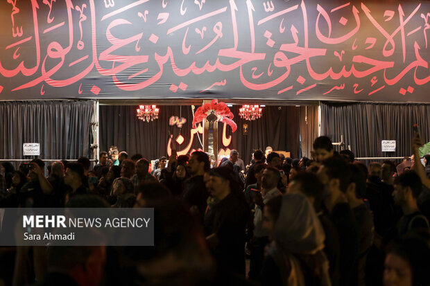 حال و هوای خیابان امام رضا در شب رحلت رسول اکرم و شهادت امام حسن مجتبی