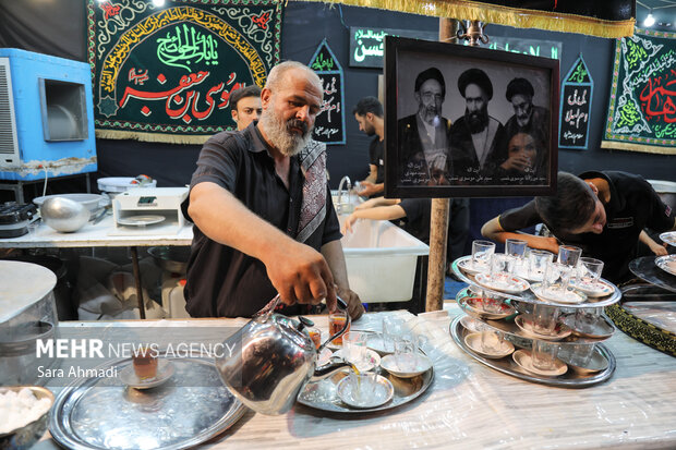 حال و هوای خیابان امام رضا در شب رحلت رسول اکرم و شهادت امام حسن مجتبی