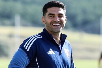 Ali Karimi returns to Sepahan