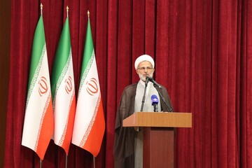 تاخیر در انتخاب رهبر جدید موضوعی تلخ و ناخواسته برای همگان است