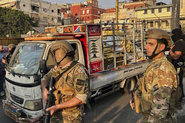 گروههای فلسطینی در لبنان در بیانیهای: سلاح ما باقی است