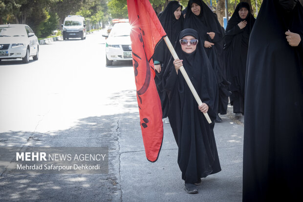دسته روی و مراسم سوگواری دهه پایانی صفر در شهرکرد