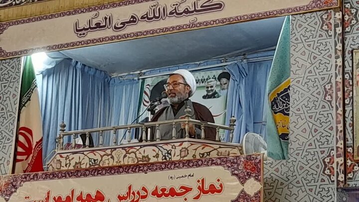 لزوم بصیرت در برابر دشمنان داخلی و خارجی