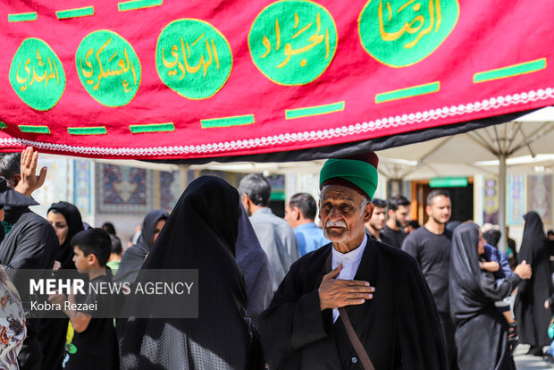 روز رحلت پیامبر اکرم(ص) و شهادت امام حسن مجتبی(ع) در حرم رضوی