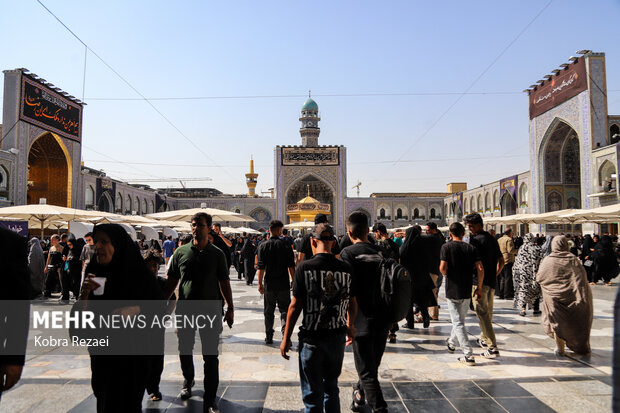 روز رحلت پیامبر اکرم(ص) و شهادت امام حسن مجتبی(ع) در حرم رضوی