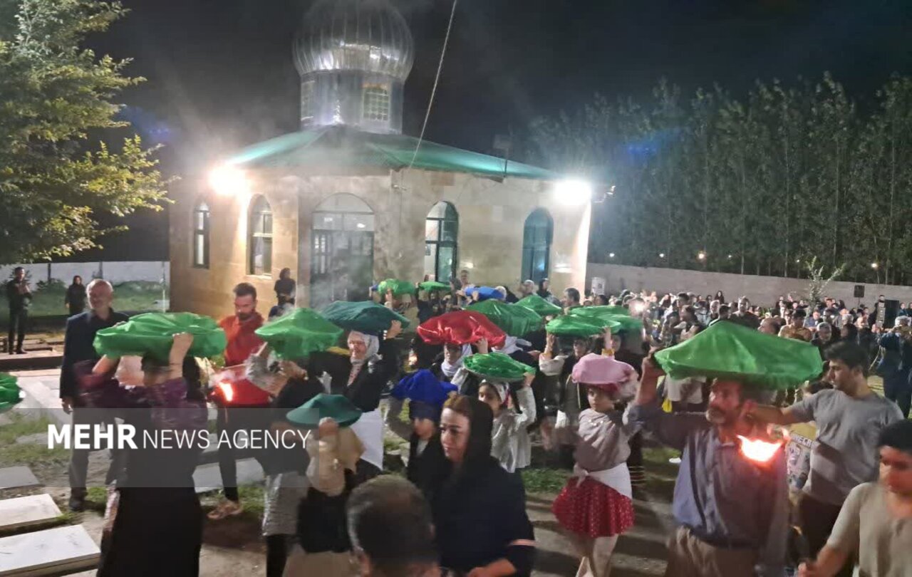 آیین «مجمع بران» در روستای نوده پسیخان شفت برگزار شد آیین «مجمع بران» در روستای نوده پسیخان شفت برگزار شد