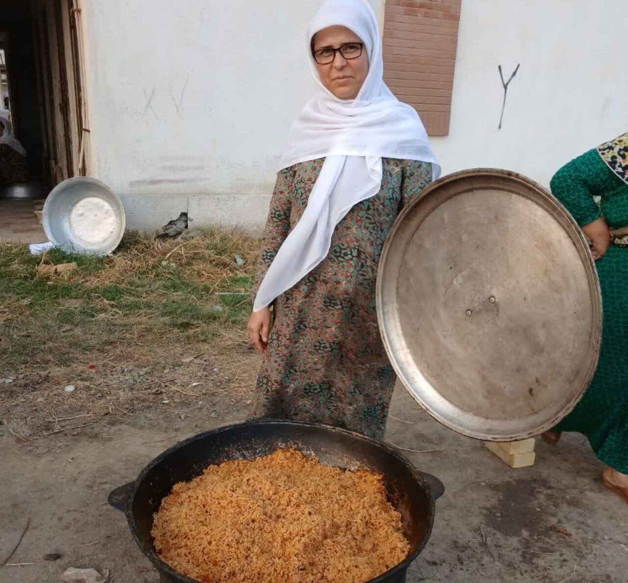 ارادت اهل سنت ترکمن به اهل بیت(ع)؛ نمایش وحدت در آیین پخت غذای نذری