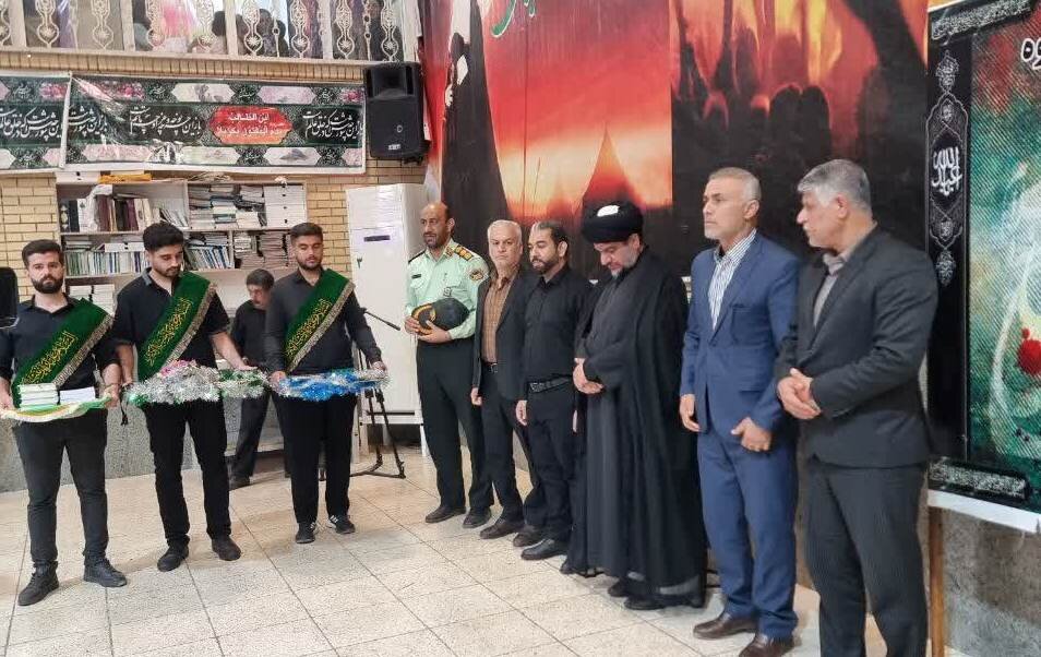 پیرغلامان و خادمان اهل‌بیت (ع) در گناوه تجلیل شدند
