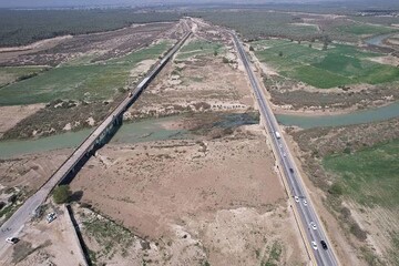 بهره‌برداری و آغاز ۴۴ پروژه راهداری و حمل و نقل جاده‌ای بوشهر