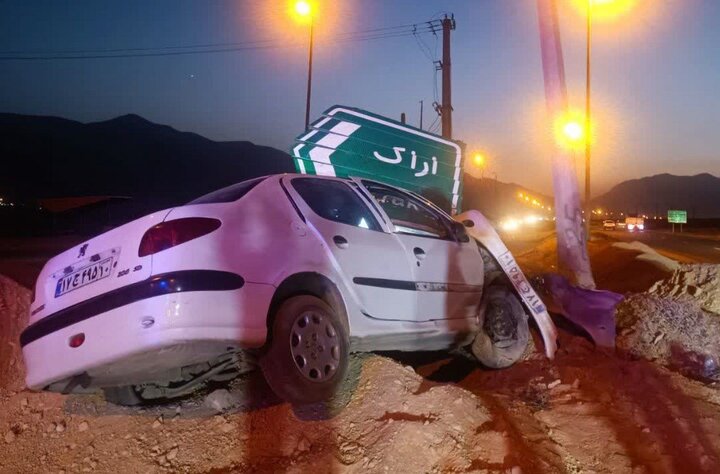 سانحه تصادف در جاده اراک به بروجرد هشت مصدوم بر جای گذاشت