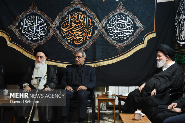 مراسم عزاداری دهه پایانی صفر در حسینیه دفتر آیت الله علم الهدی