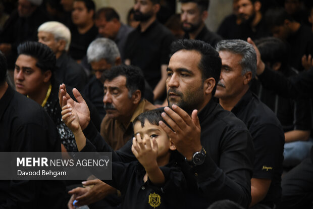 مراسم عزاداری دهه پایانی صفر در حسینیه دفتر آیت الله علم الهدی