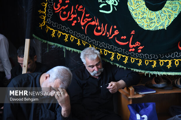 عزاداری گلستانی‌ها در حرم مطهر امام رضا (ع)