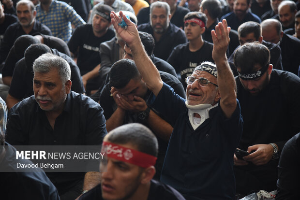 عزاداری گلستانی‌ها در حرم مطهر امام رضا (ع)