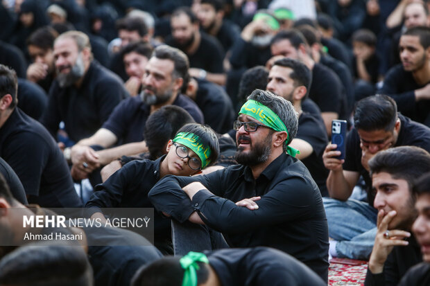 اجتماع عزاداری هیئت‌های نوجوان «ابناء الرضا (ع)» در حرم رضوی