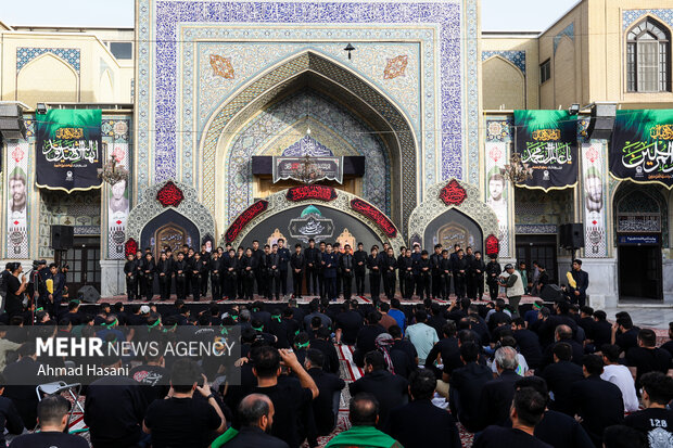 اجتماع عزاداری هیئت‌های نوجوان «ابناء الرضا (ع)» در حرم رضوی