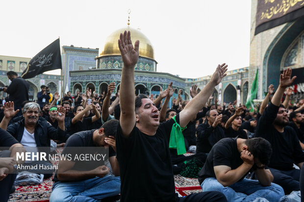 اجتماع عزاداری هیئت‌های نوجوان «ابناء الرضا (ع)» در حرم رضوی