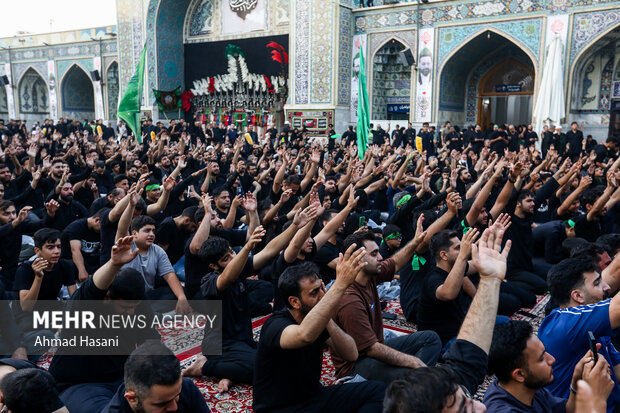 اجتماع عزاداری هیئت‌های نوجوان «ابناء الرضا (ع)» در حرم رضوی