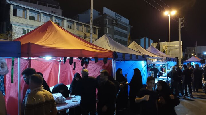 برپایی موکب به مناسبت شهادت امام هشتم شیعیان در بندر انزلی برپایی موکب به مناسبت شهادت امام هشتم شیعیان در بندر انزلی