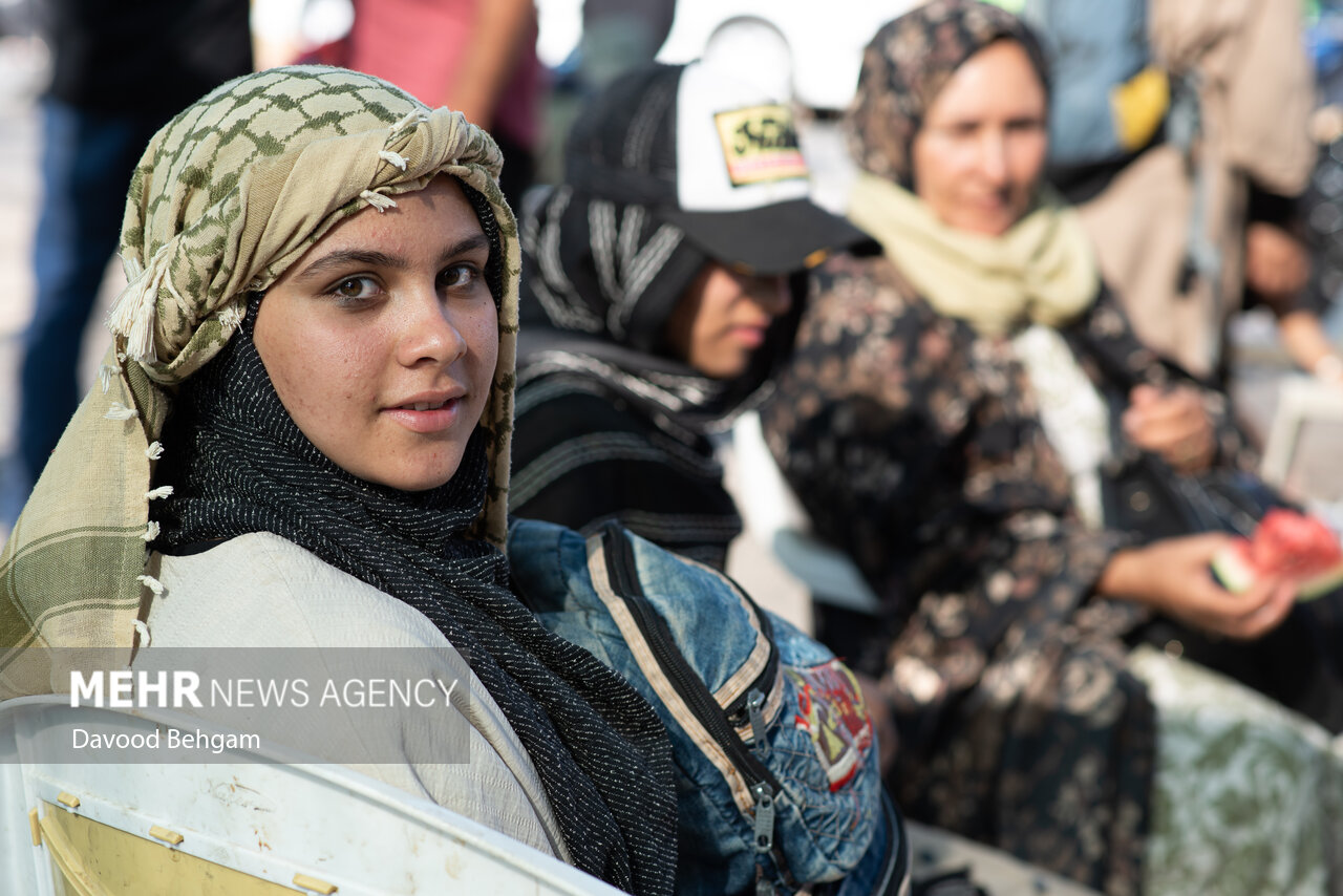 روایتی از دلهای بیقرار و گامهای استوار زائران پیاده امام رضا (ع)