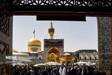 İmam Rıza (a.s) Türbesi'nde matem töreni