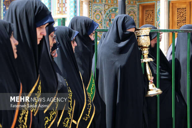 دسته عزاداری خادمان حرم حضرت معصومه (س) در روز شهادت امام رضا(ع)