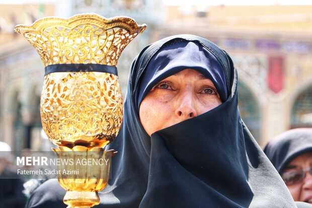 دسته عزاداری خادمان حرم حضرت معصومه (س) در روز شهادت امام رضا(ع)