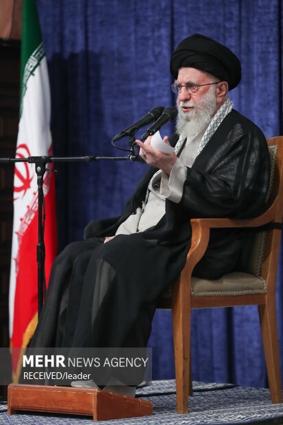 مراسم عزاداری شهادت امام رضا (ع) در حسینیه امام خمینی (ره) 2