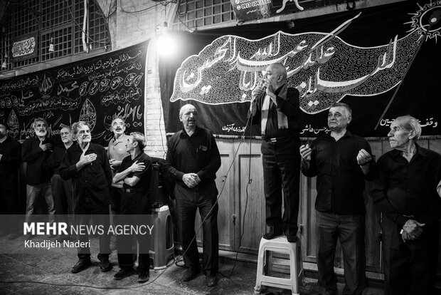 آیین عزاداری شهادت امام رضا (ع) در بازار اصفهان