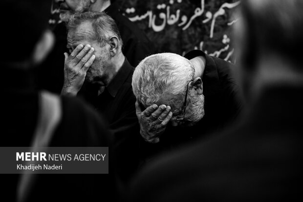 آیین عزاداری شهادت امام رضا (ع) در بازار اصفهان