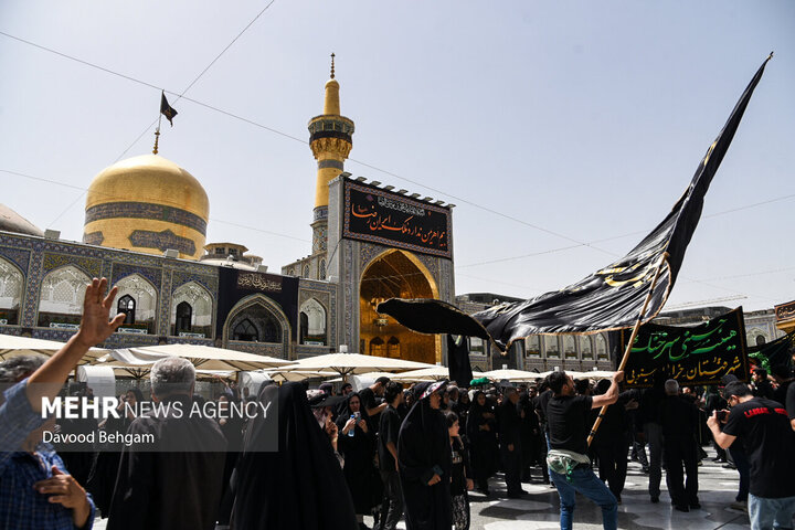 İmam Rıza (a.s) Türbesi'nde matem töreni