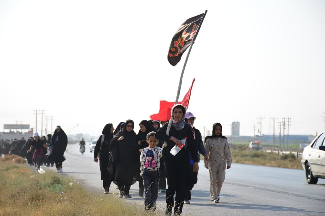 ۱۰ کیلومتر عشق؛ سنت ۵۰ ساله پیادهروی مردم شهرستان قوچان