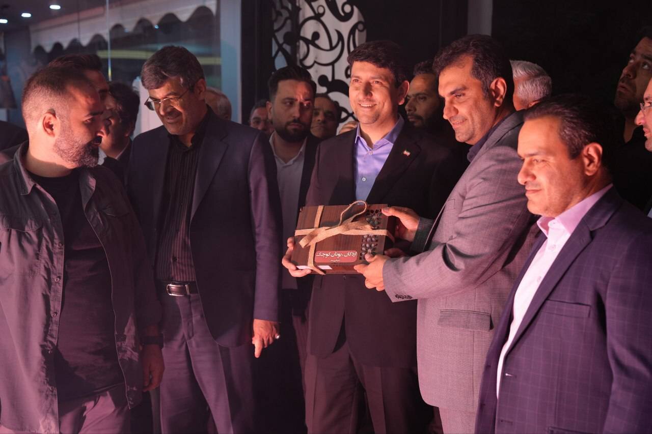 افتتاح مدرسه 15 کلاسه در اردکان با حضور وزیر ارتباطات 4