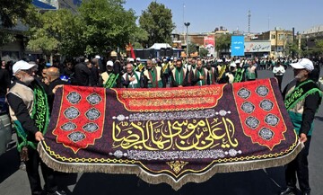 میزبانی چهار موکب استان مرکزی در جوار بارگاه رضوی