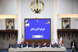 جلسه شورای اداری خراسان رضوی با حضور وزیر راه و شهرسازی