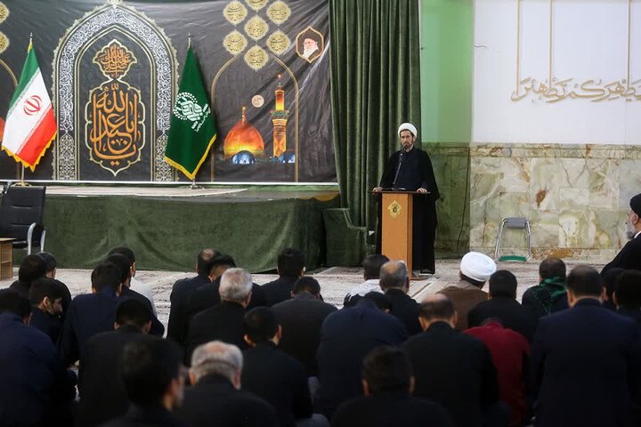 ایام اربعین امسال بیش از ۹۴ هزار نفر در حرم بانوی کرامت اسکان یافتند ایام اربعین امسال بیش از ۹۴ هزار نفر در حرم بانوی کرامت اسکان یافتند